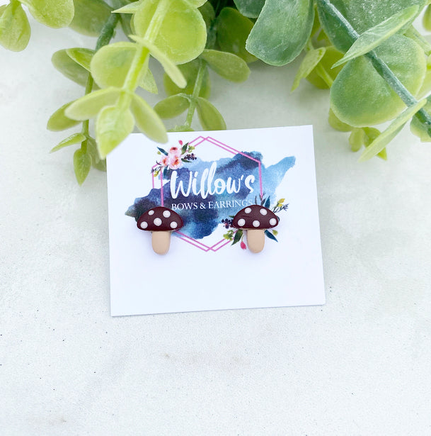 Mushroom studs
