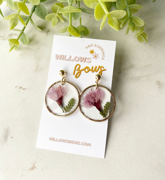 Mauve floral with golden rim