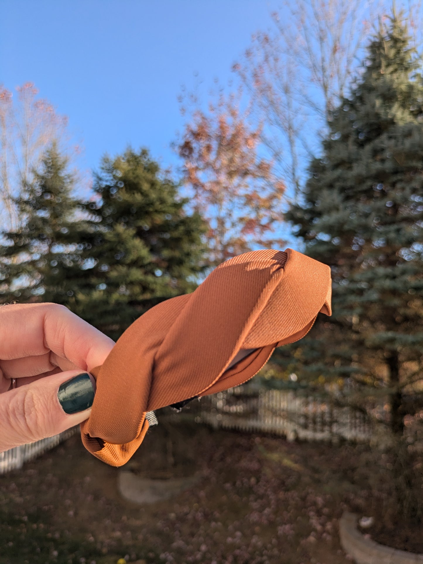 Carmel twist headband