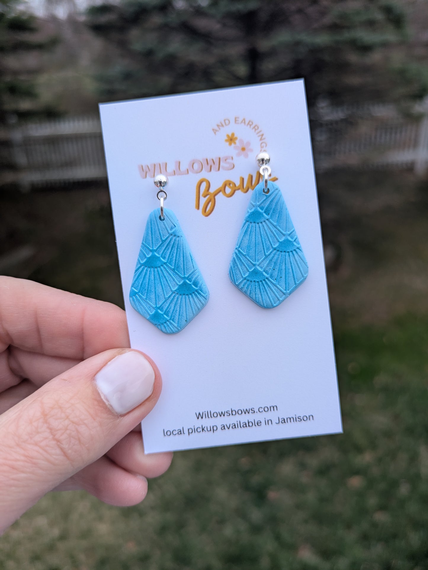 Blue shimmer, clay earrings