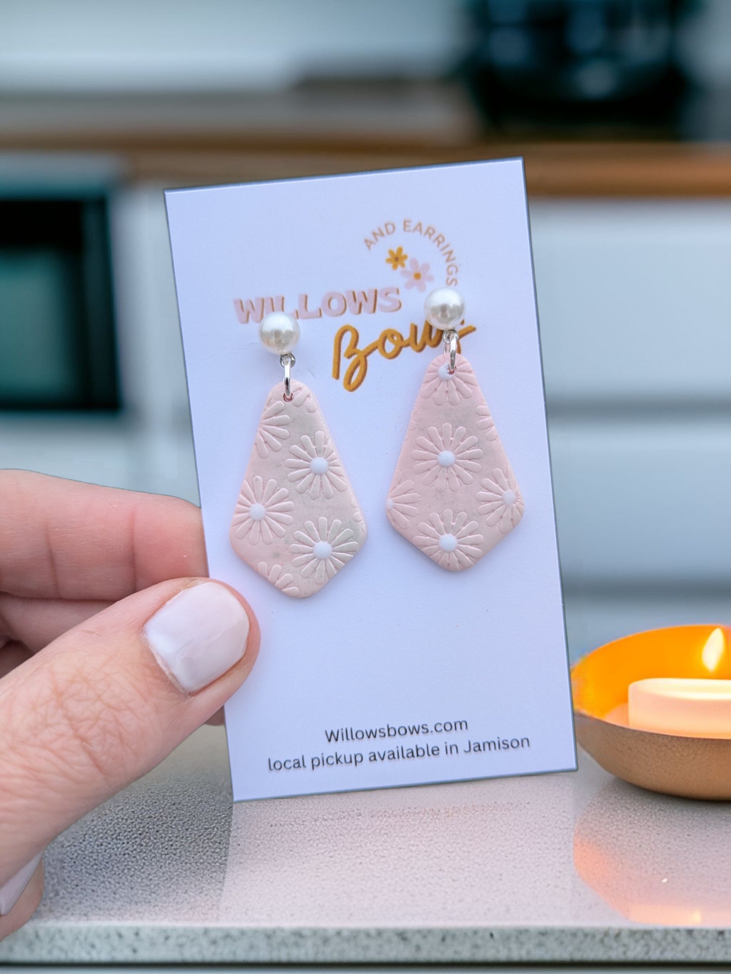Pink shimmer, floral clay earrings