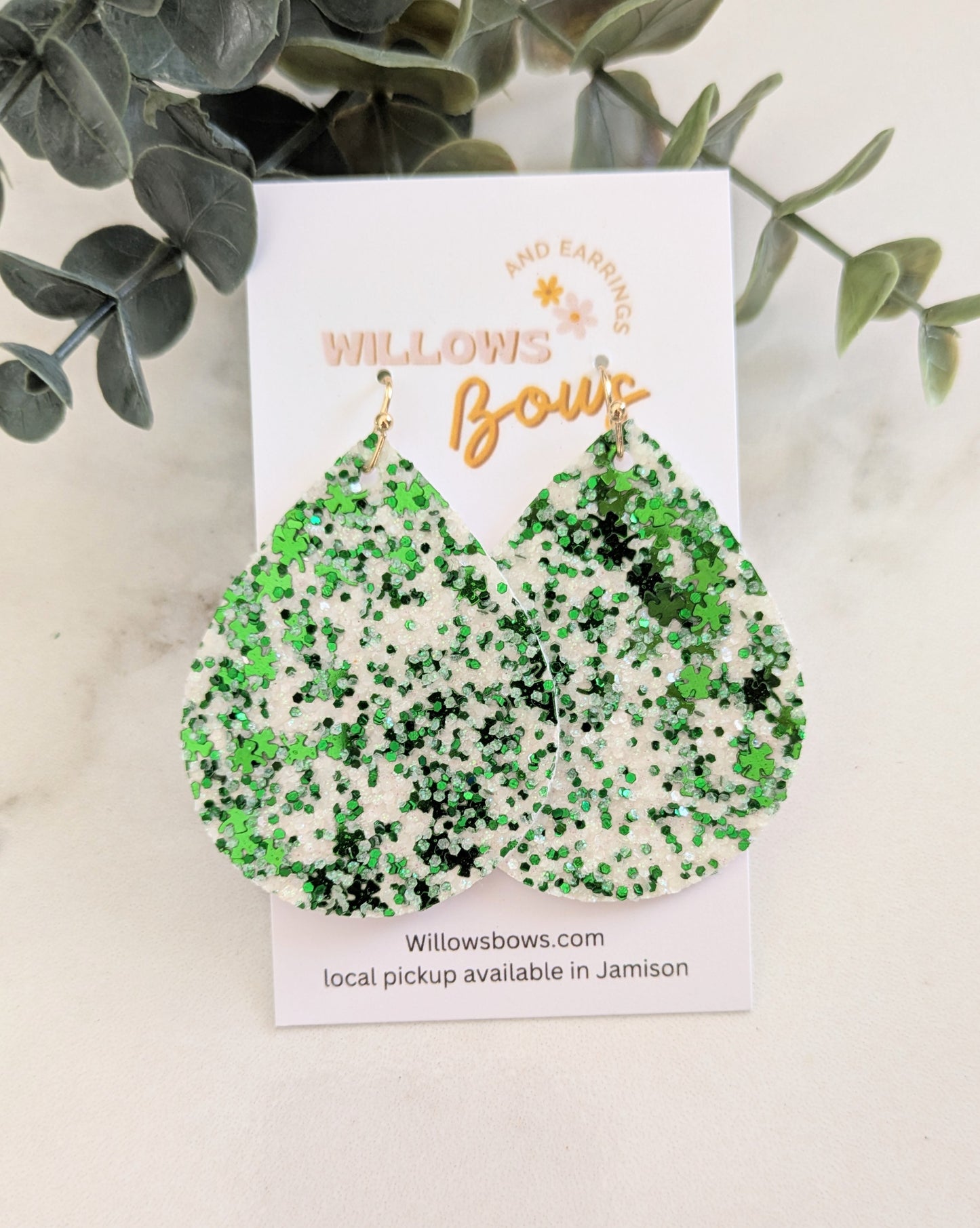 Glitter shamrock