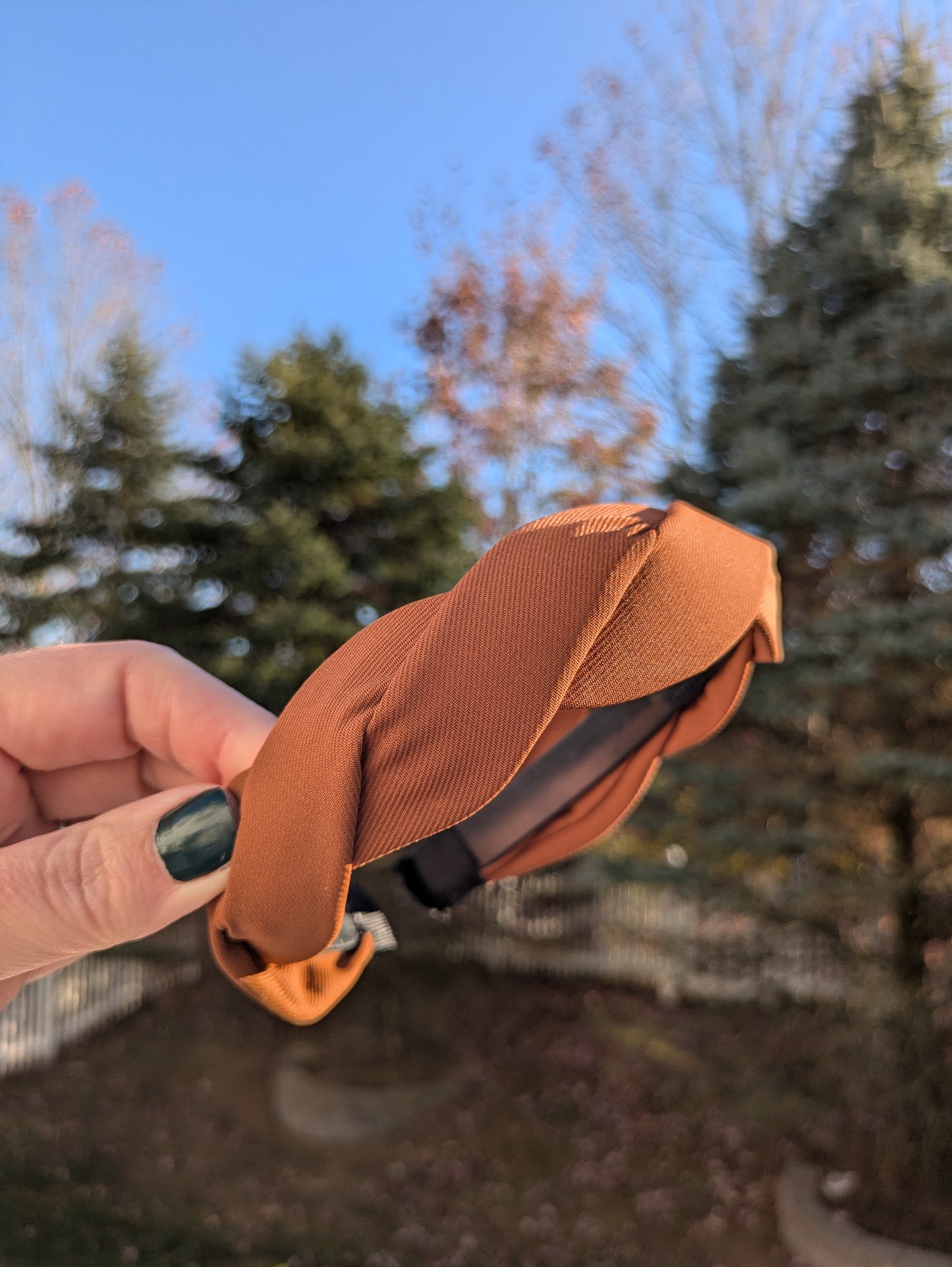 Carmel twist headband