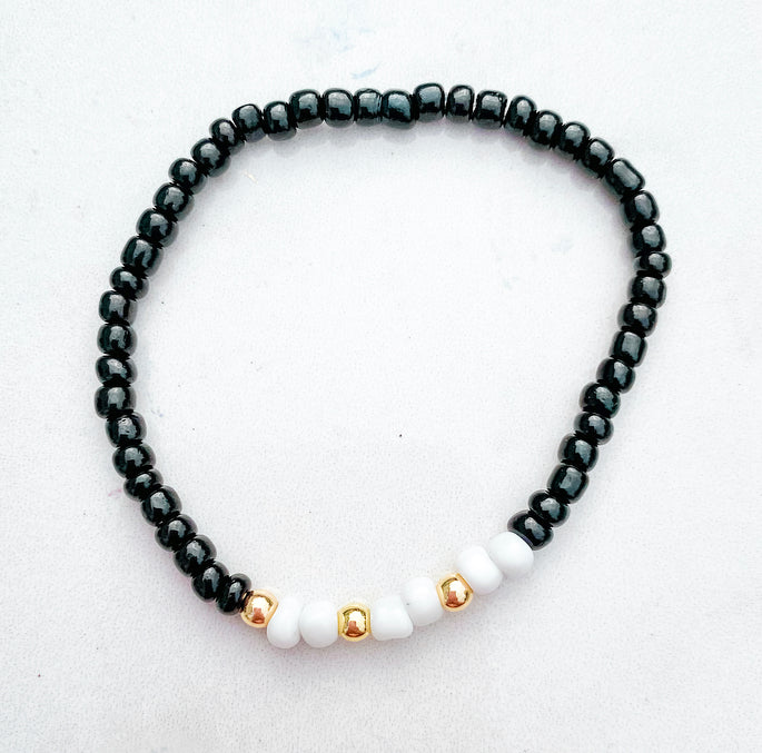 Mama, beaded bracelet