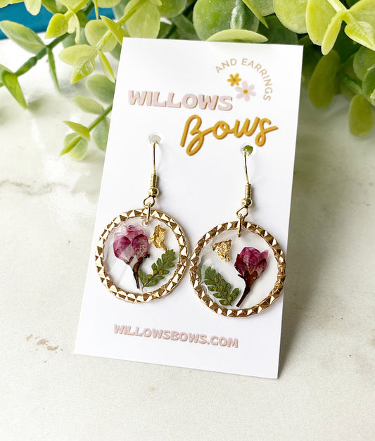 Purple resin florals