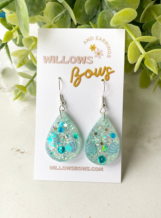 Sea shell tear drop, resin earrings