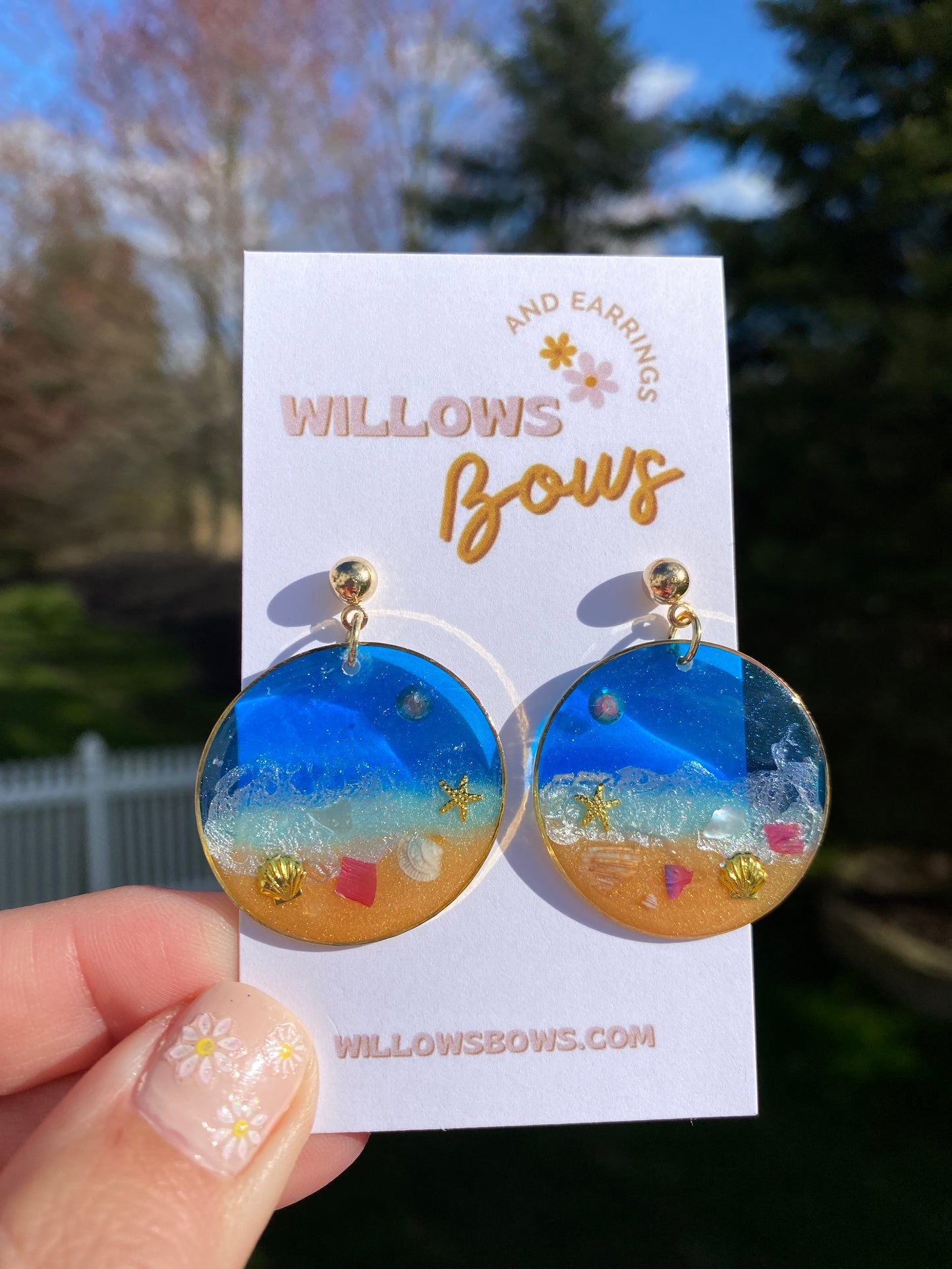 Oval beach resin earrings