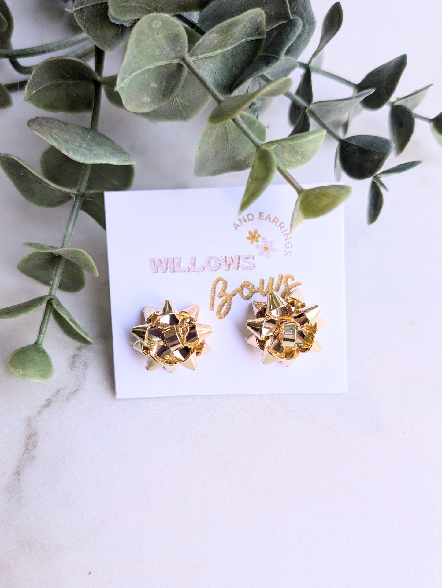 Sparkly gift studs