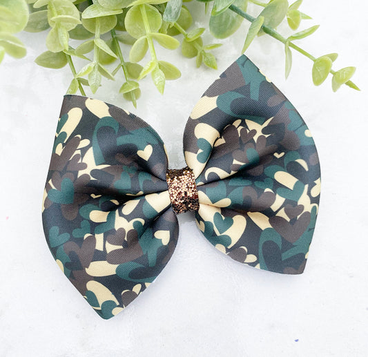Army hearts, oversized bow