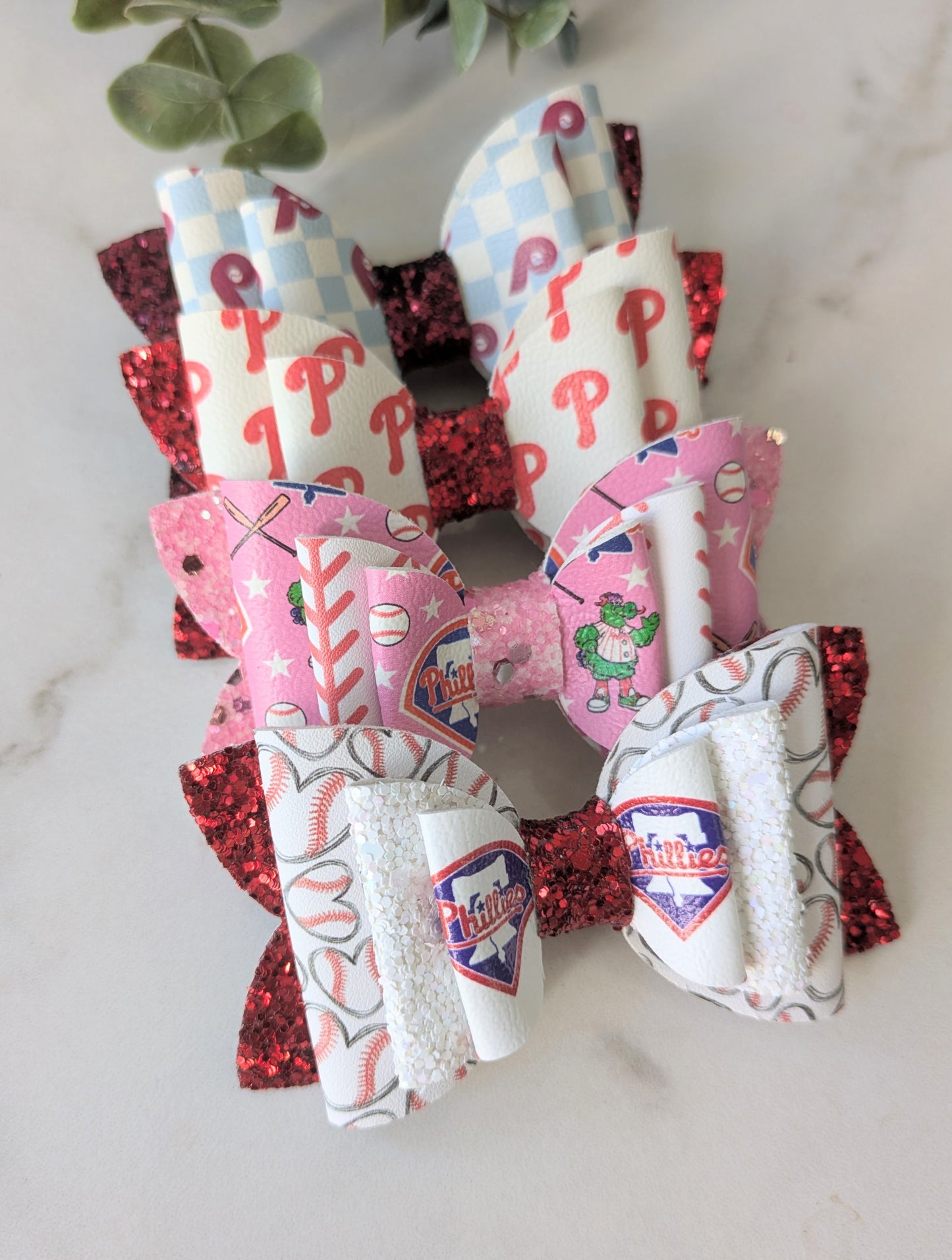 Baseball bows